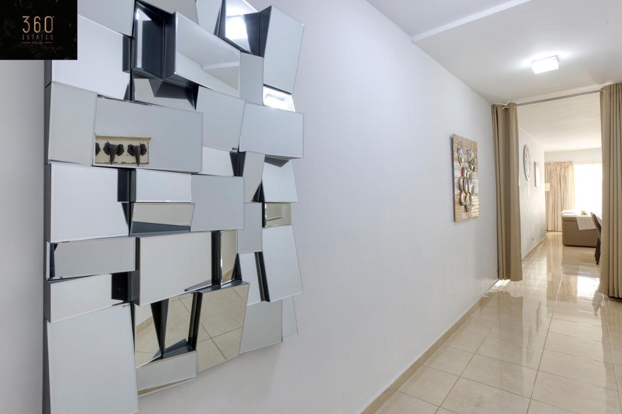 Charming Home Meters From The Seafront With Terrace By 360 Estates เซนต์พอลส์เบย์ ภายนอก รูปภาพ