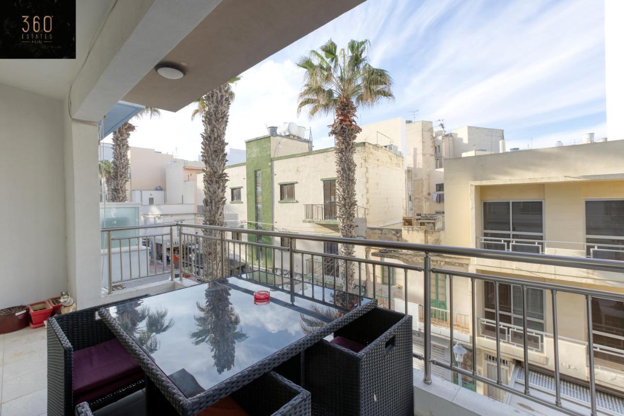Charming Home Meters From The Seafront With Terrace By 360 Estates เซนต์พอลส์เบย์ ภายนอก รูปภาพ